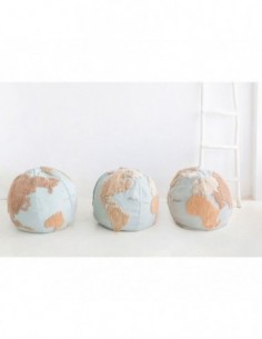 Lorena Canals - World Map Puf 2