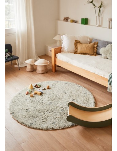 Lorena Canals - Mushroom Hunt...