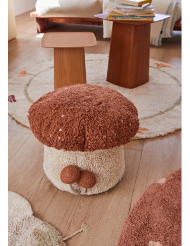 Lorena Canals - Mushroom Hunt...