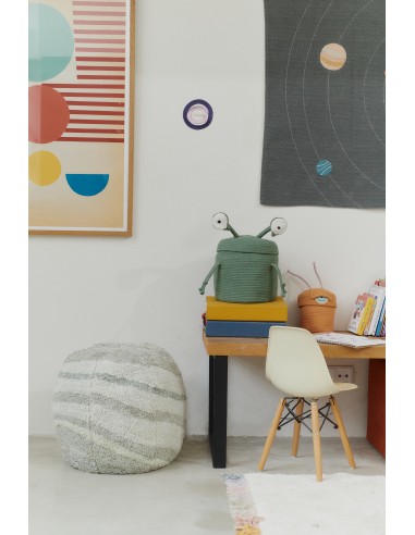 Lorena Canals - Mom! I want to be an...