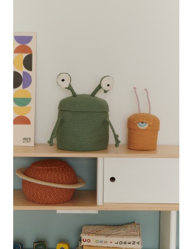 Lorena Canals - Mom! I want to be an...