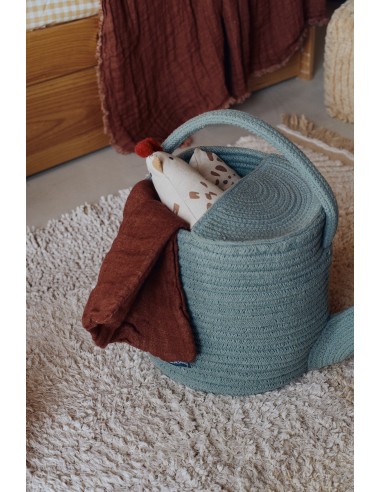 Lorena Canals - Growing Up on a Farm...