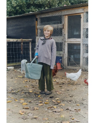 Lorena Canals - Growing Up on a Farm...