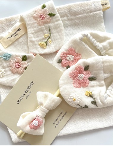 Olivia Barnet London - Spring Baby...